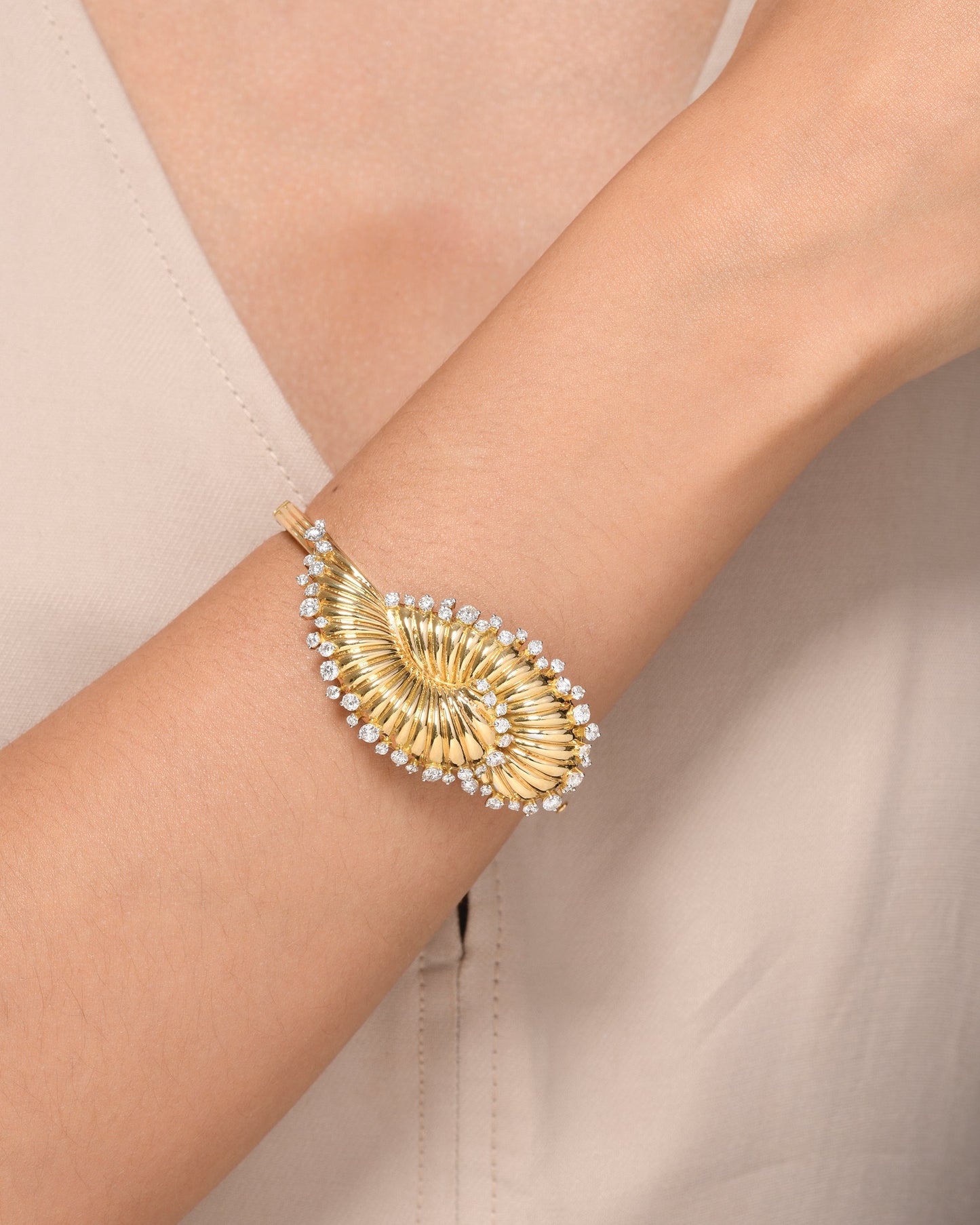 Sway Bangle