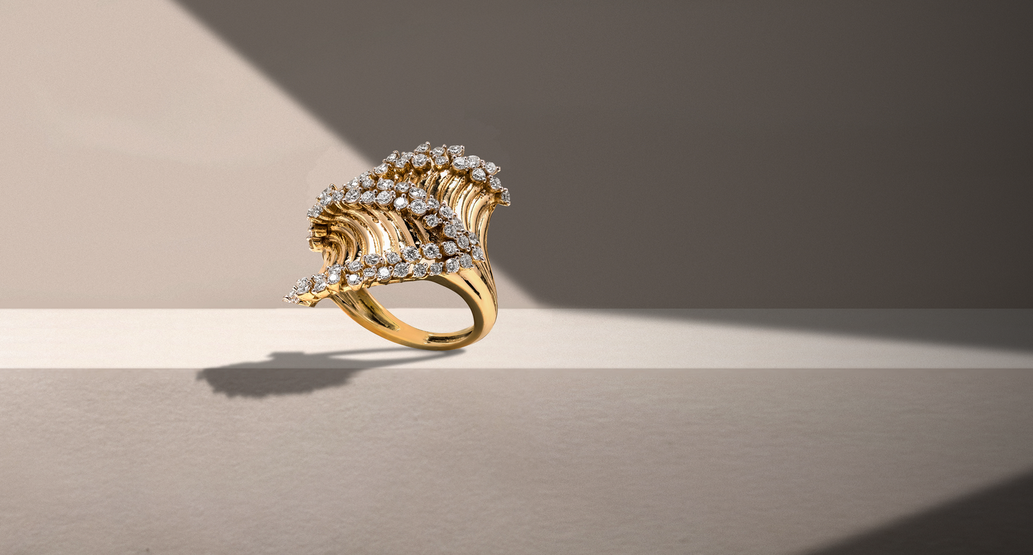 Gold & diamond ring