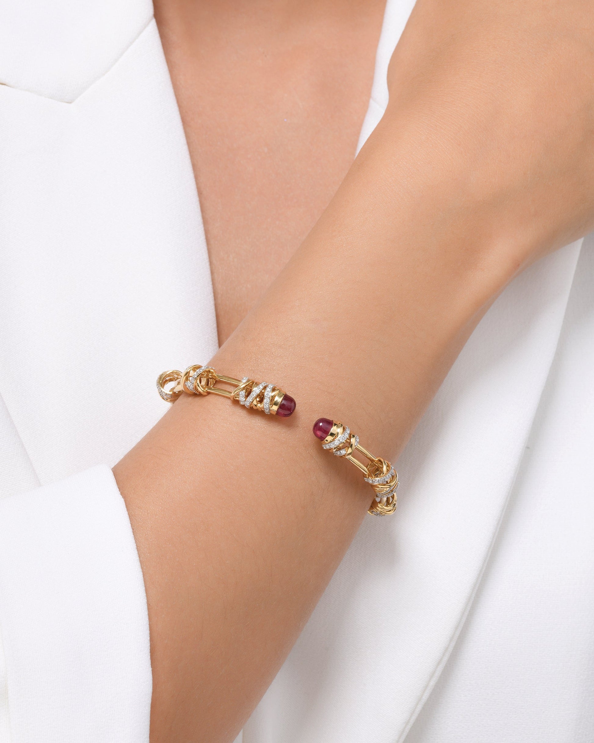 Entwine Bangle