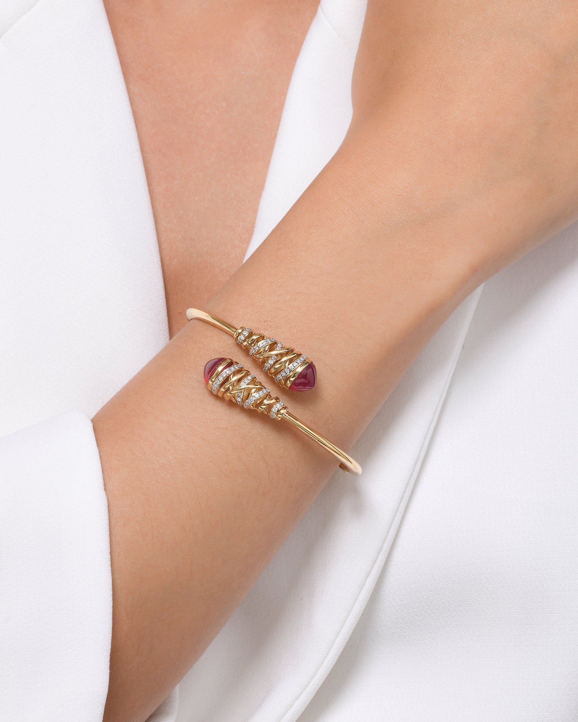 Entwine Bangle