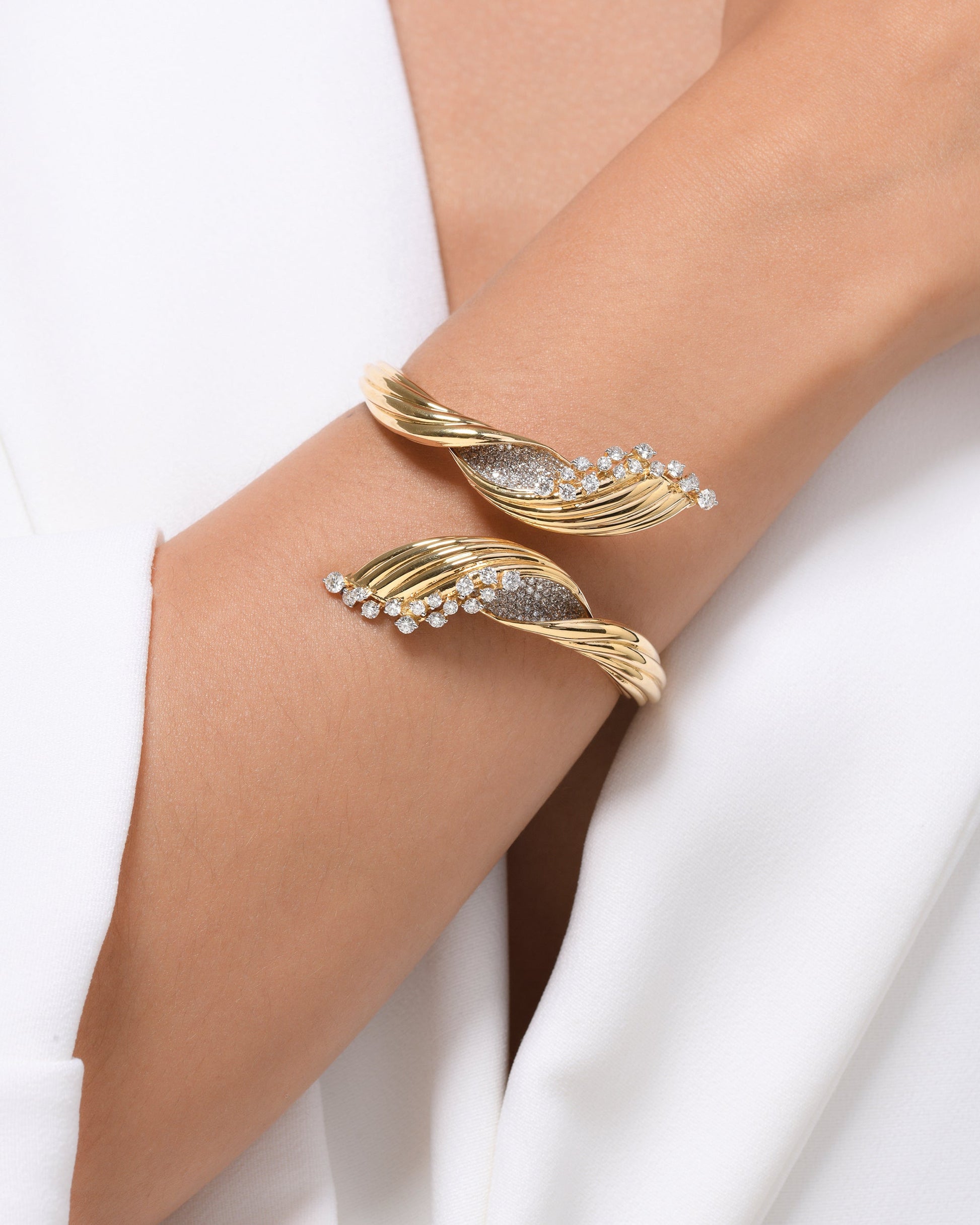Sway Bangle