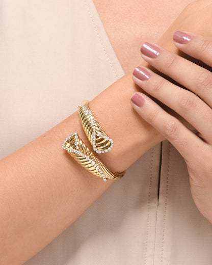 Sway Bangle