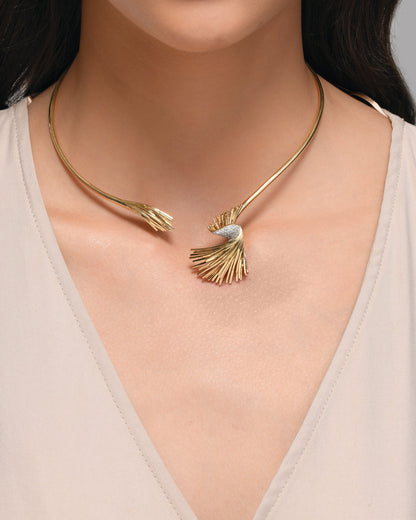 Sway Necklace