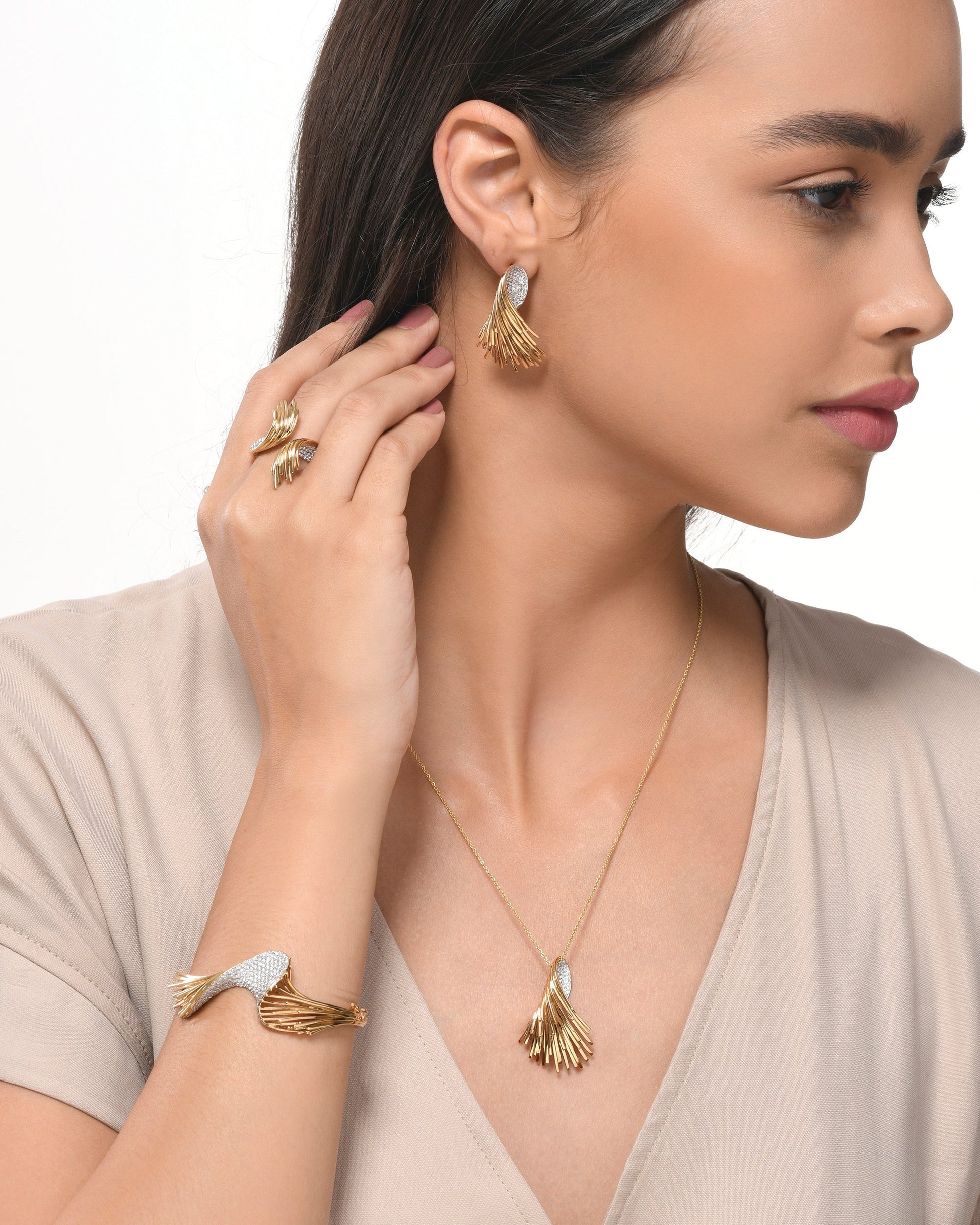 Sway Bangle