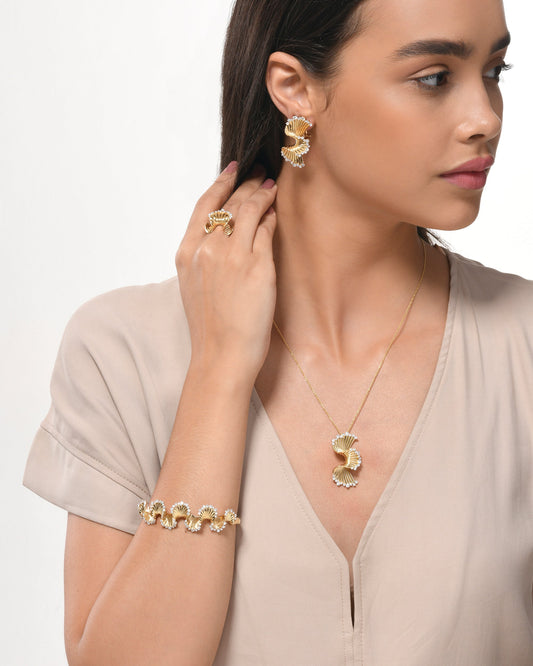 Sway Bangle