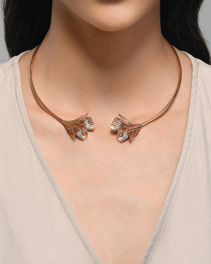 Sway Necklace